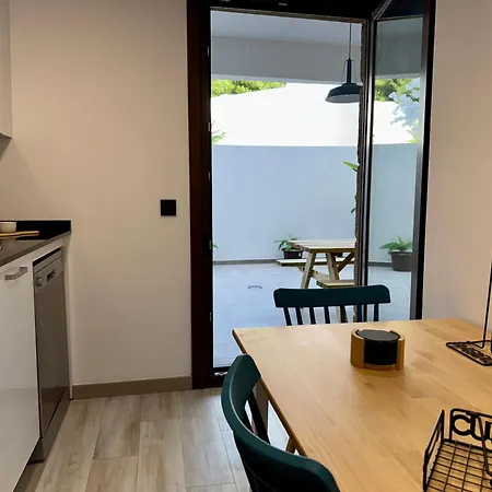 Unetti Oasis De Confort & Terraza Zen - 2 Plantas * 比戈